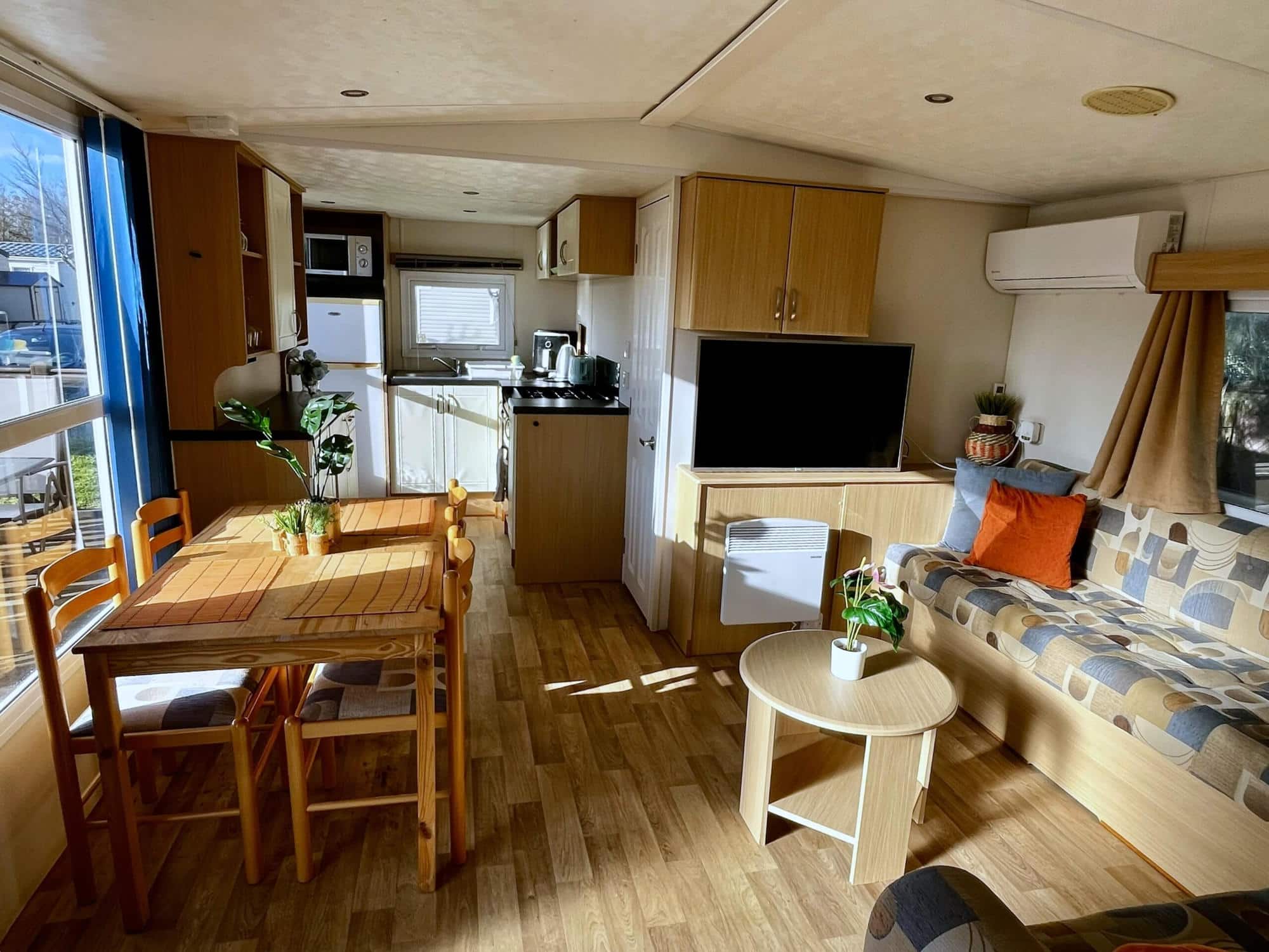 Pic-10 Caravans in the sun Mobile Homes Spain